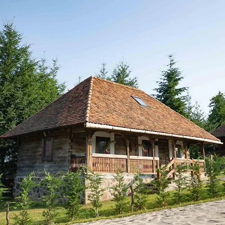 Due Fratelli Village Resort Sinteu Exterior photo