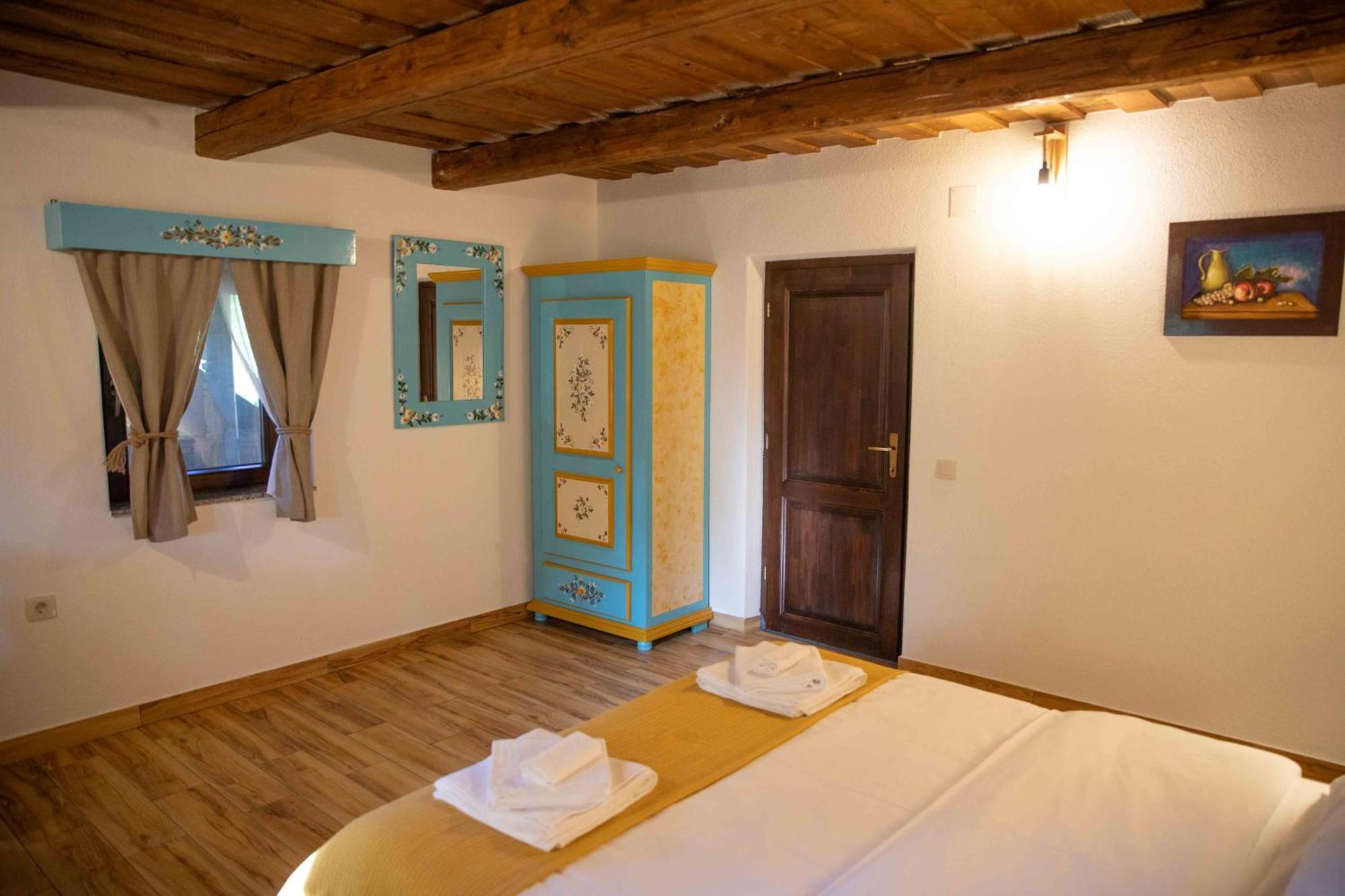 Lodge Due Fratelli Village Sinteu