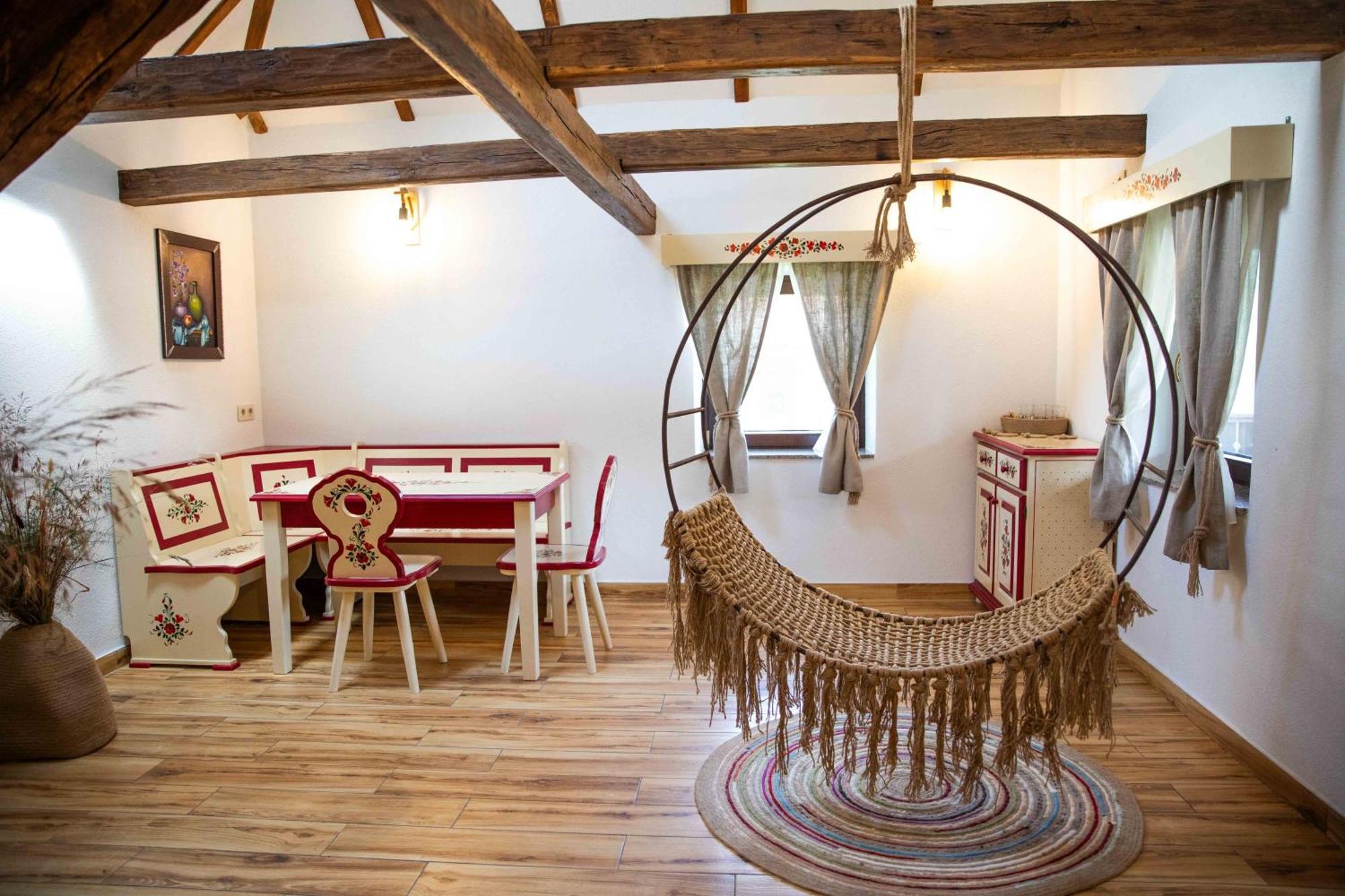 Lodge Due Fratelli Village Sinteu