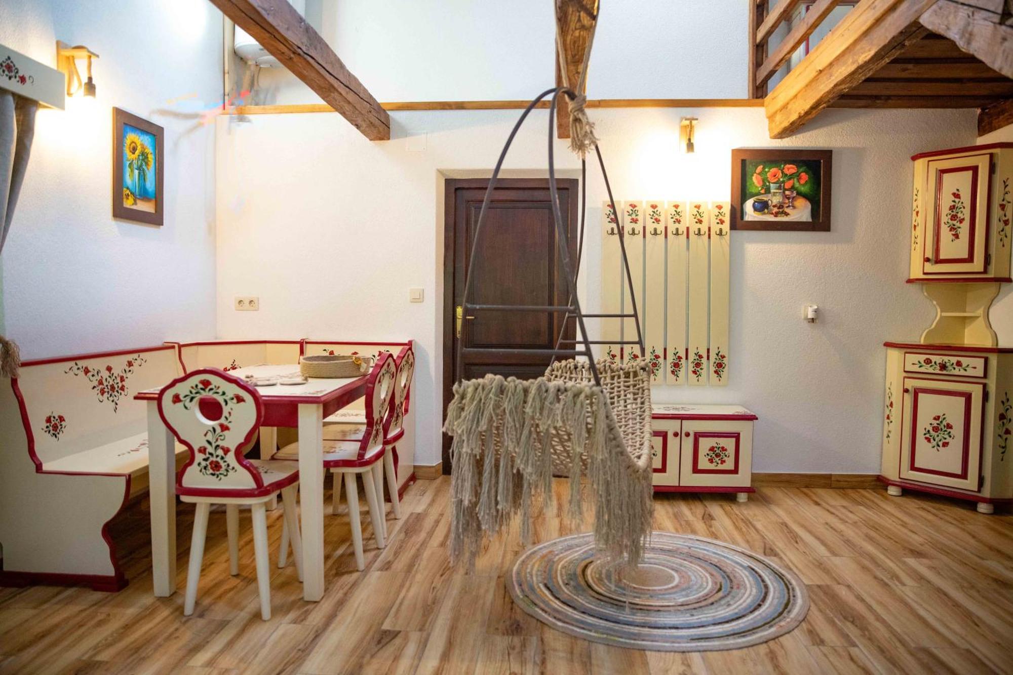 Lodge Due Fratelli Village Sinteu